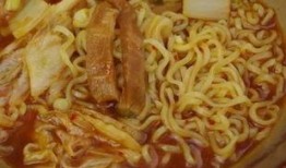 娱乐吃瓜君泡面,揭秘娱乐圈那些不为人知的幕后故事