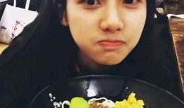 娱乐吃瓜酱工作头像